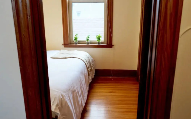 Creative Chicago Charm in Wicker Park