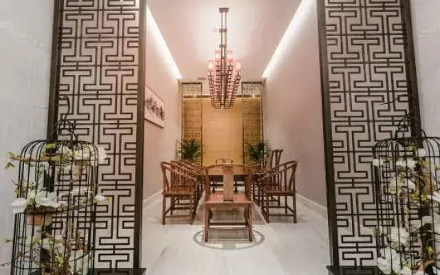 Jinhong International Hotel