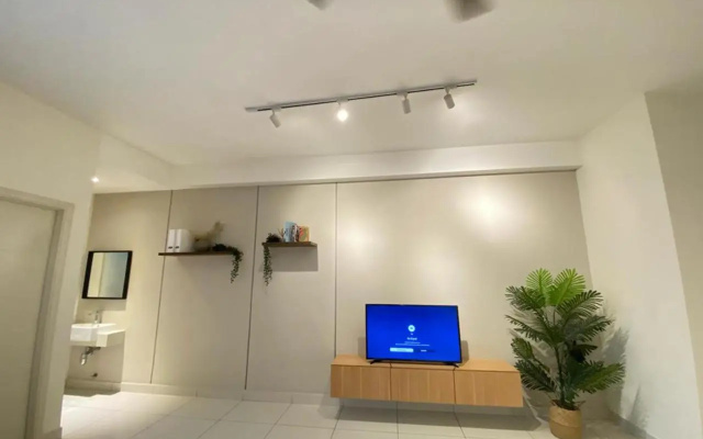 Arte Mont Kiara by iLuxHome