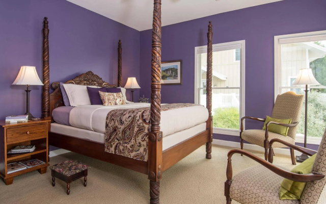 Inn at Riverbend