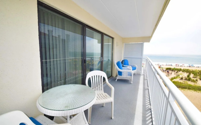 Diamond Beach 403
