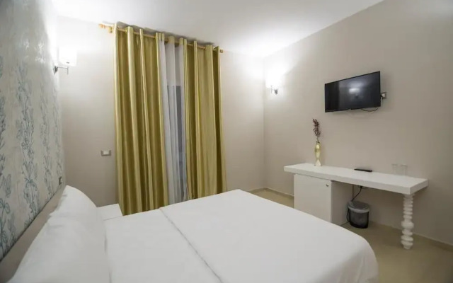 Sun Hotel