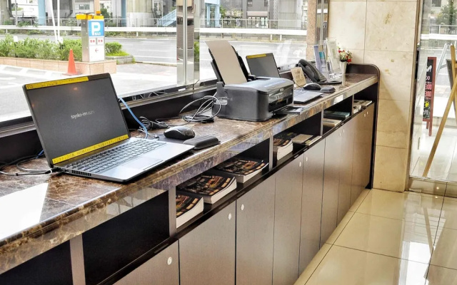 Toyoko Inn Osaka Kadoma-shi Ekimae