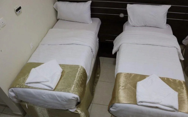 Iskan Hotel 5