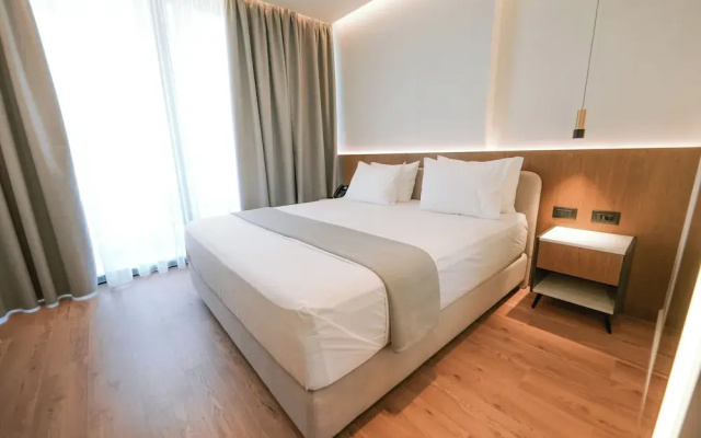 Euro Hotel