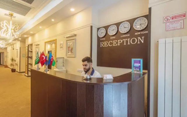 Deluxe İnn Hotel Baku