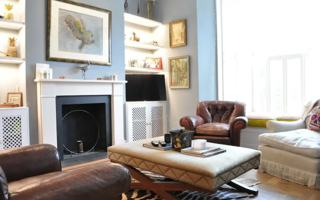 3 Bedroom Family Home In Shepherds Bush