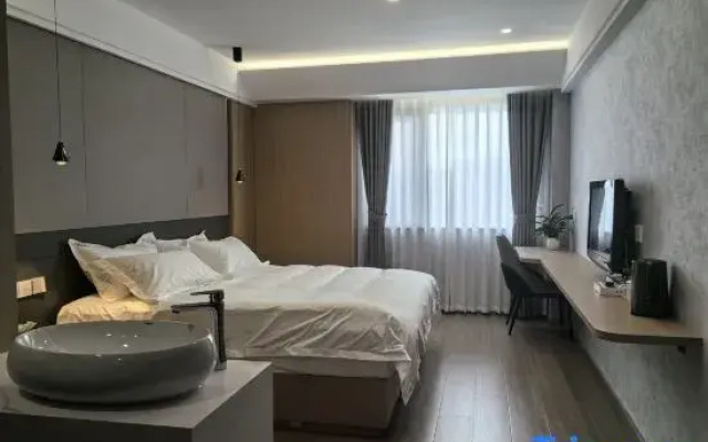 Yongkang Xinlong Hotel
