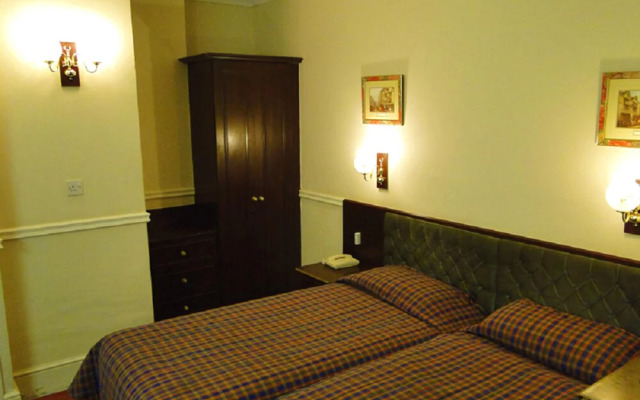 Hallam Hotel