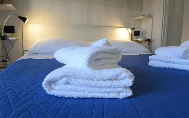 B&B LaMarina