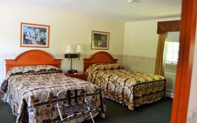 Maple Terrace Motel