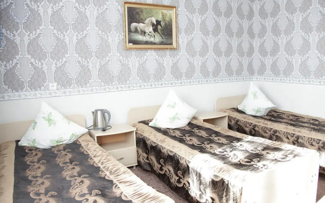 Hotel Landyshy