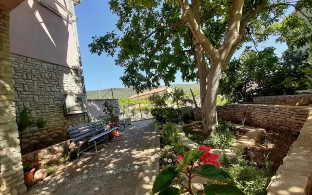 Apartments Muzic