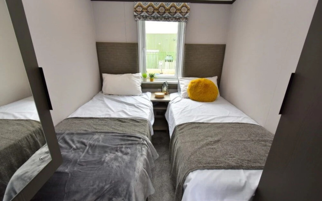 Luxury 3-bed Lodge in Crieff