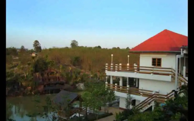 Rayong Phurua Resort