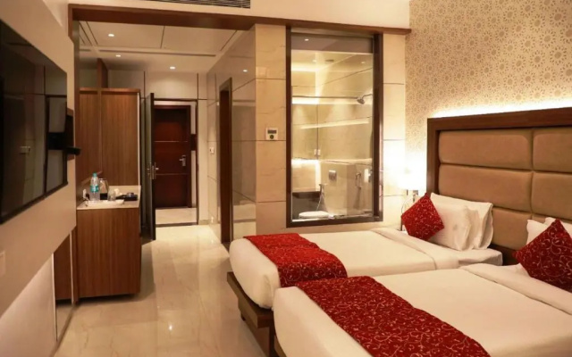 Hotel Gurudev Grand