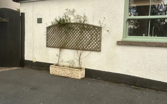 Cozy Chalet in Abergavenny