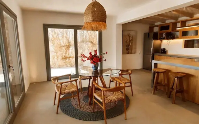 Villa Veneterra-pool-seaview-conciergeservices