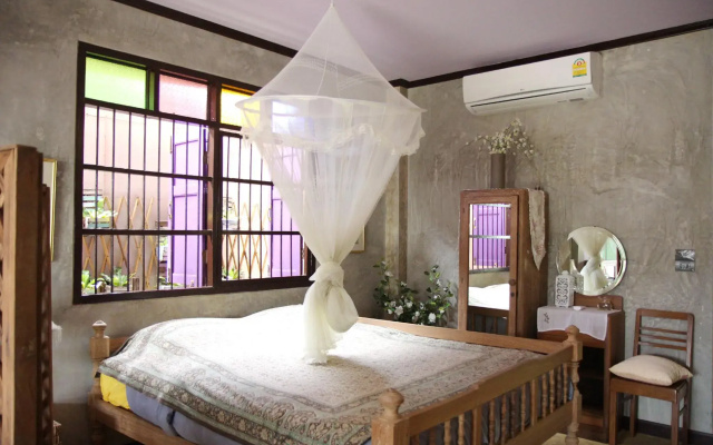Bangluang House