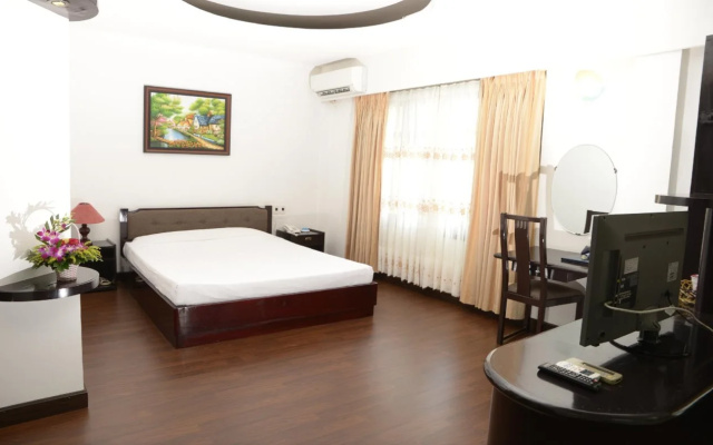 Mercury Hotel  Apartment