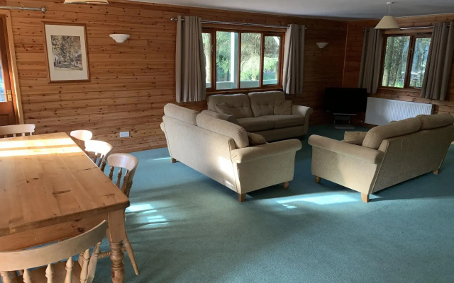 Lakeside Lodge Golf and Country Club