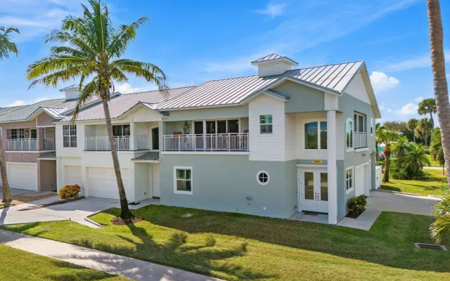 3811 Ocean Beach Blvd