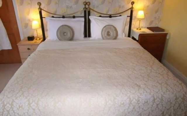 Anton Guest House B&B