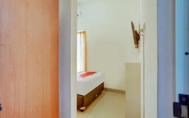 Airport Village Juanda by OYO Rooms