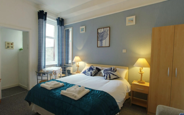 Reads Court Holiday Apartments