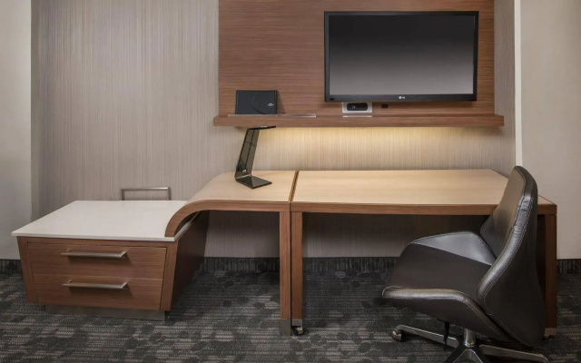 Courtyard by Marriott Detroit Farmington