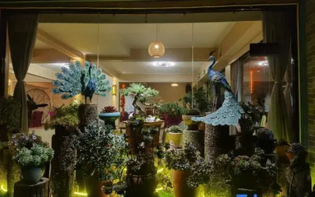 Oriental Charm Hotel (Gutian Site Tourist Center Branch)
