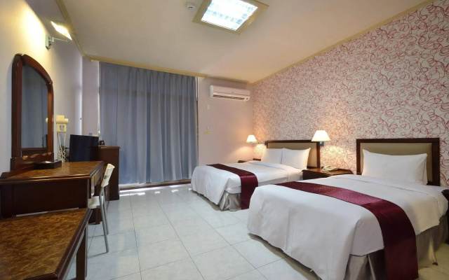 Jiuning Business Hotel
