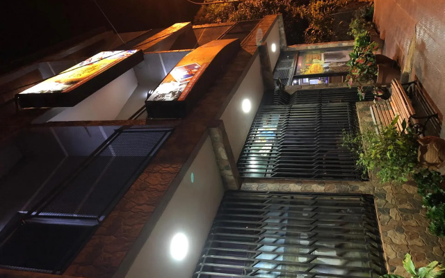 La Familia Hotel