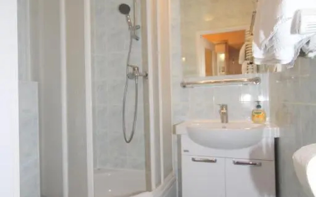 Nadmorskie Pokoje i Apartamenty