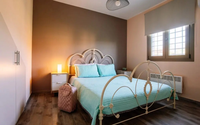 Elite Cottages - Adults Only