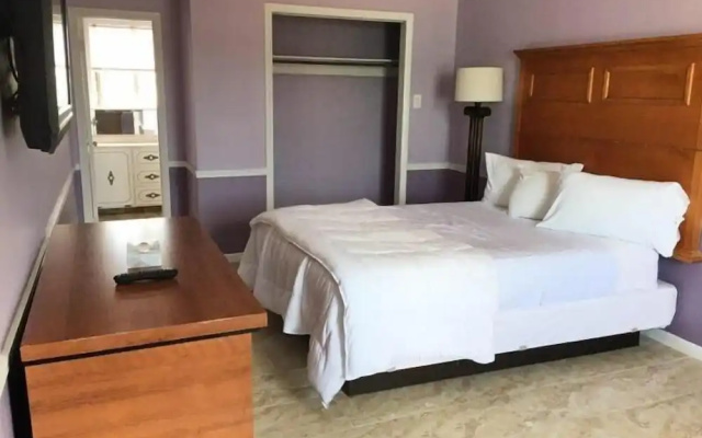 Paradise Inn