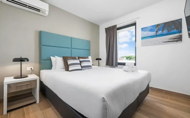 Serene Designer Gem Walk to Beach Strip Pool