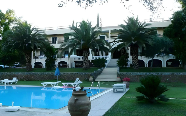 Fiori Hotel