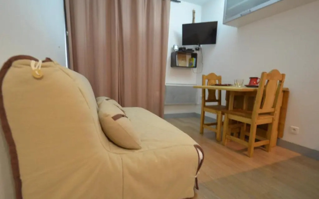 Appartement Les Menuires, 1 pièce, 2 personnes - FR-1-452-146