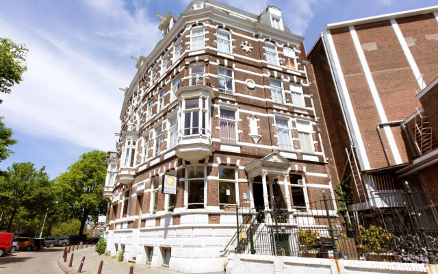 hotelImage