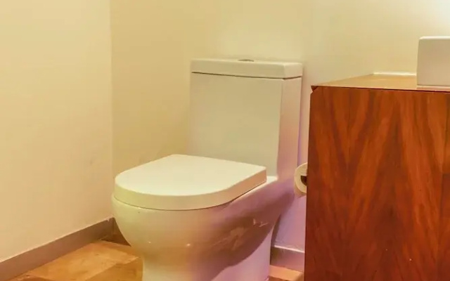 Exclusive 5th Ave Apt with Private Pool