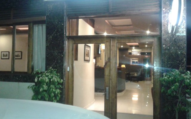 Delagoa Bay City Inn in Maputo, Mozambique from 184$, photos, reviews - zenhotels.com hotel front
