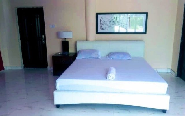 Sonnys inn and car rentals in Accra, Ghana from 58$, photos, reviews - zenhotels.com guestroom