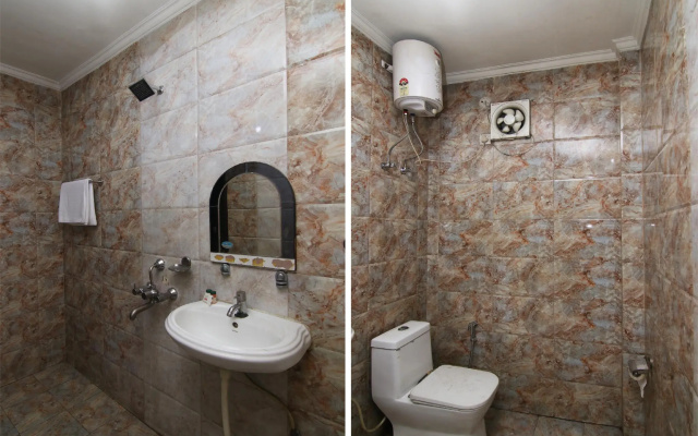 OYO 22756 Diksha Hotel