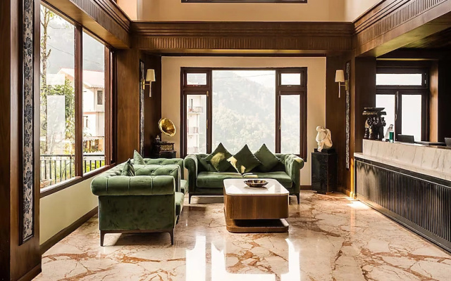 Udaan Hotel Pine Crest