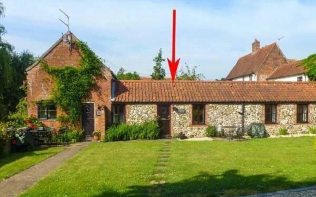 Moonlight Cottage