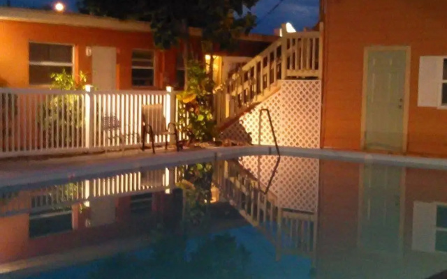 Swashbuckler Motel
