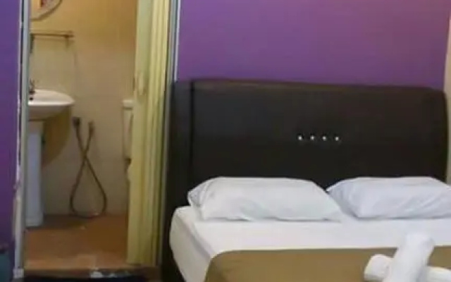 天堂酒店(Paradise Hotel)