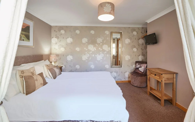 Host Stay Rosedale House