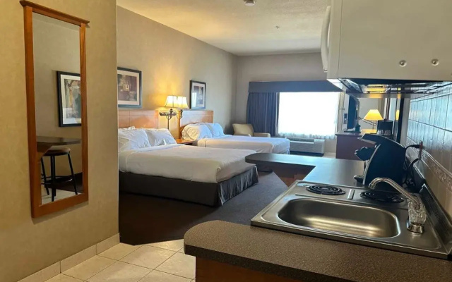 Clarion Pointe